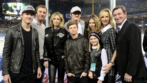 wayne gretzky family.